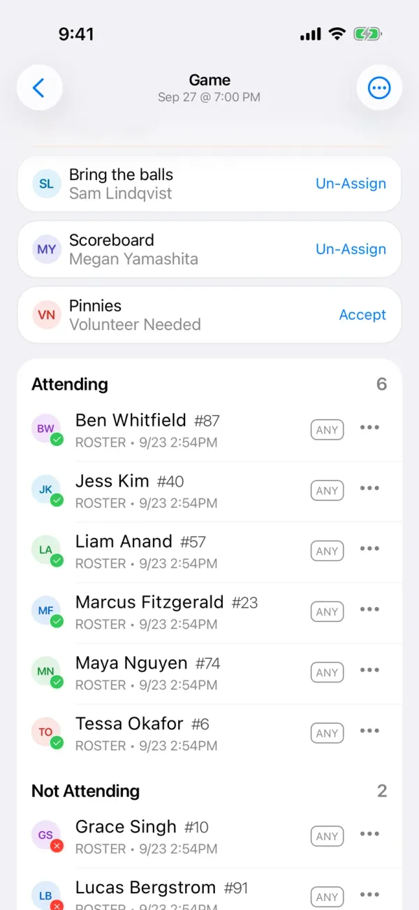BenchApp game screen showing who is in, out, and yet to reply